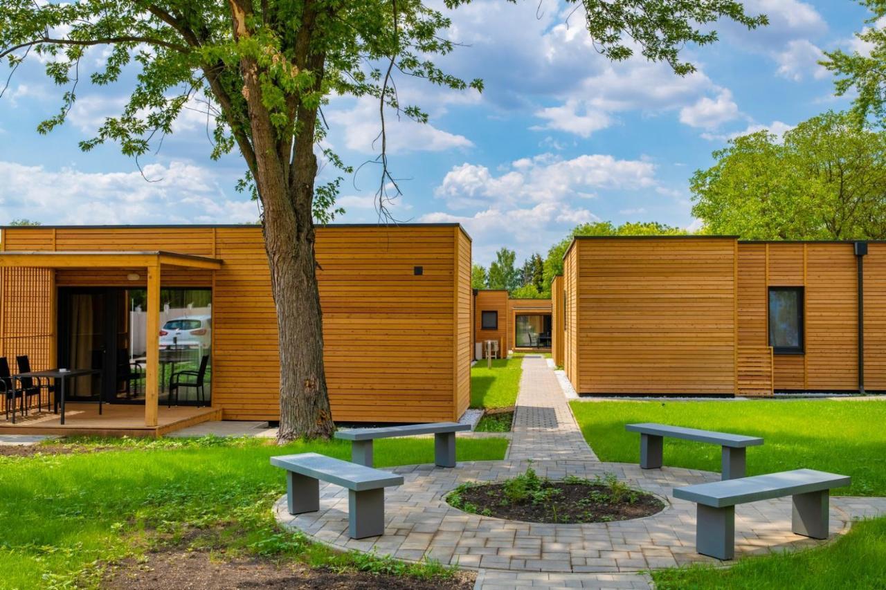 Zsory Liget Camping & Resort Mezőkövesd Exteriör bild